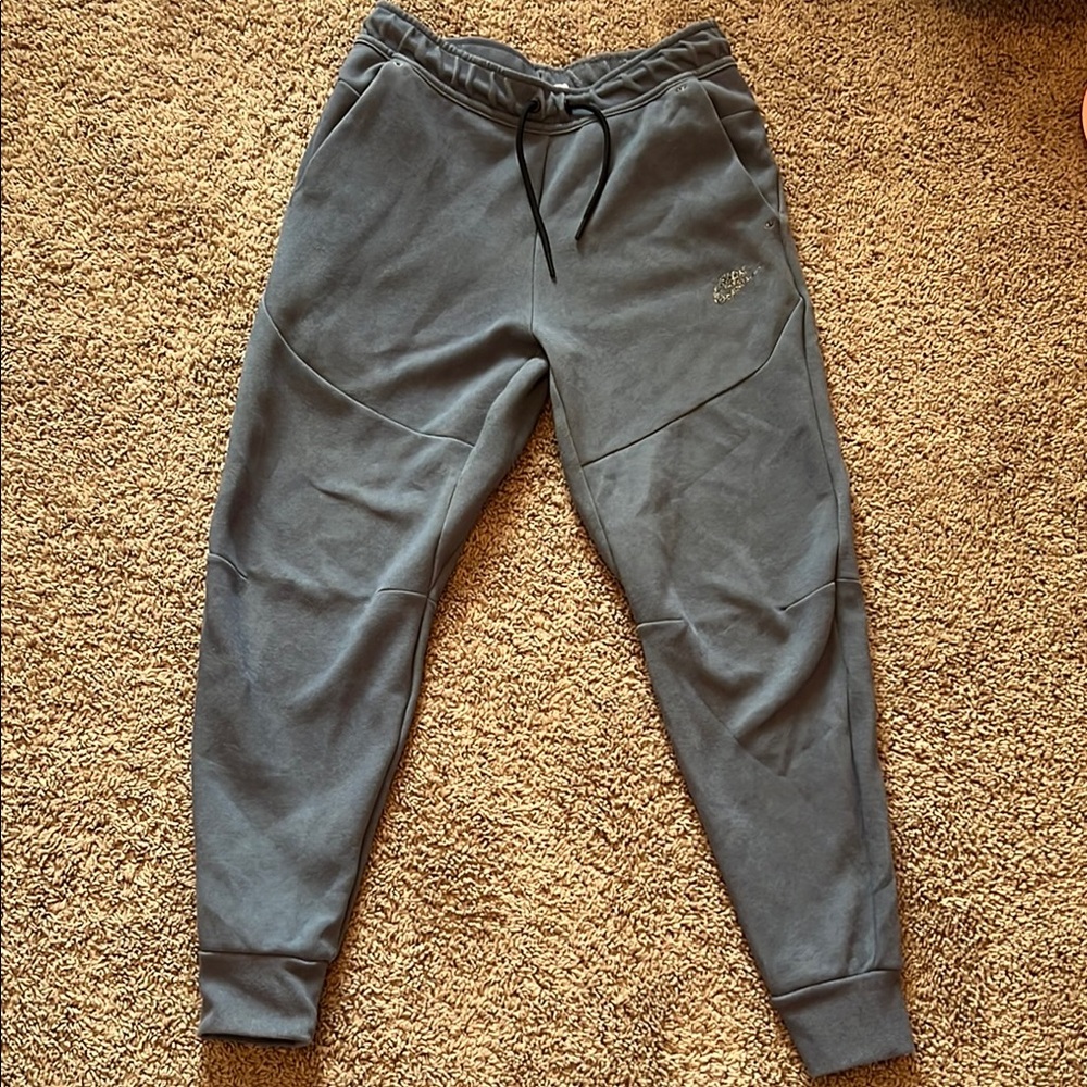Nike Rare Color combo Men’s Tech Fleece Joggers